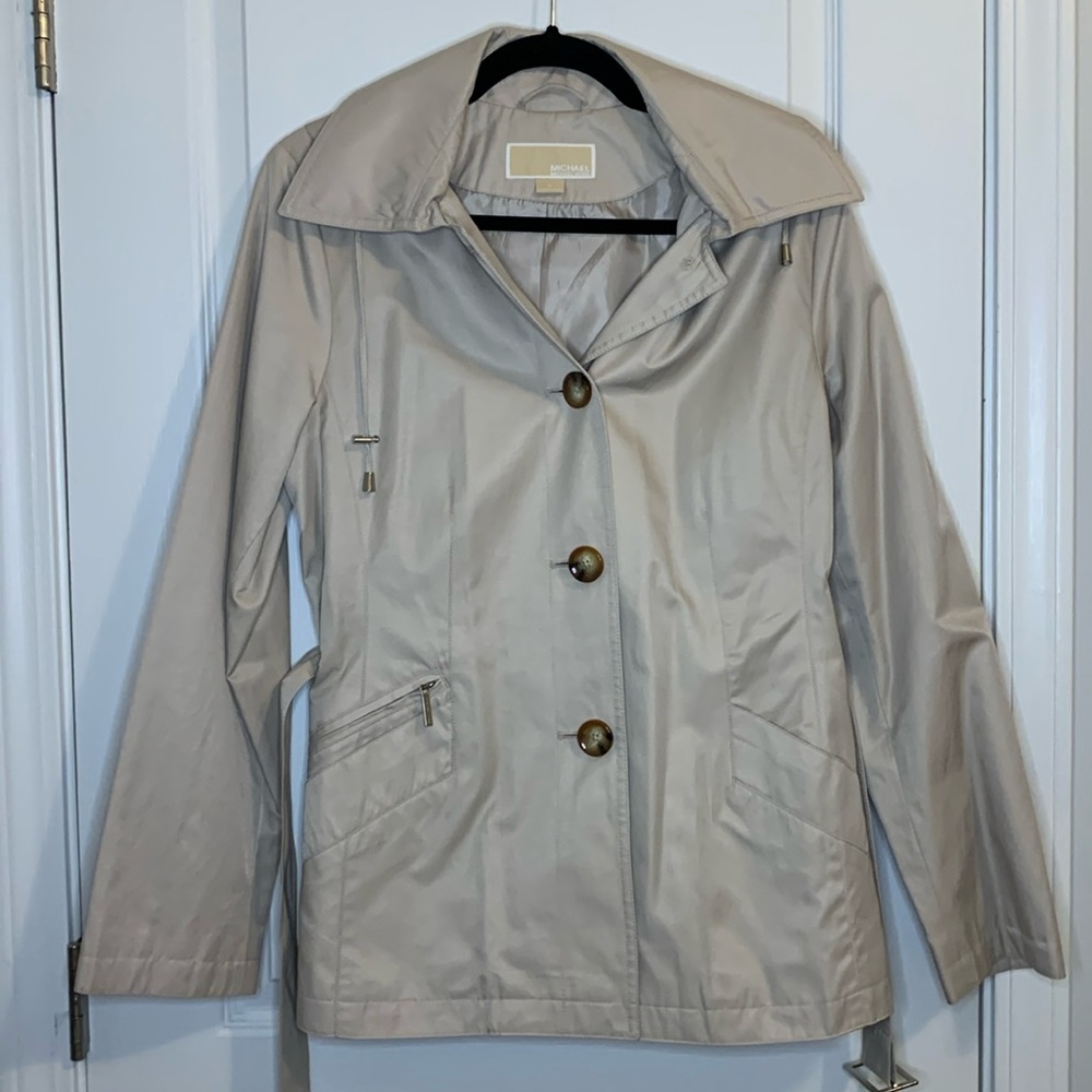 Michael Kors Coat | Color: Cream | Size: M